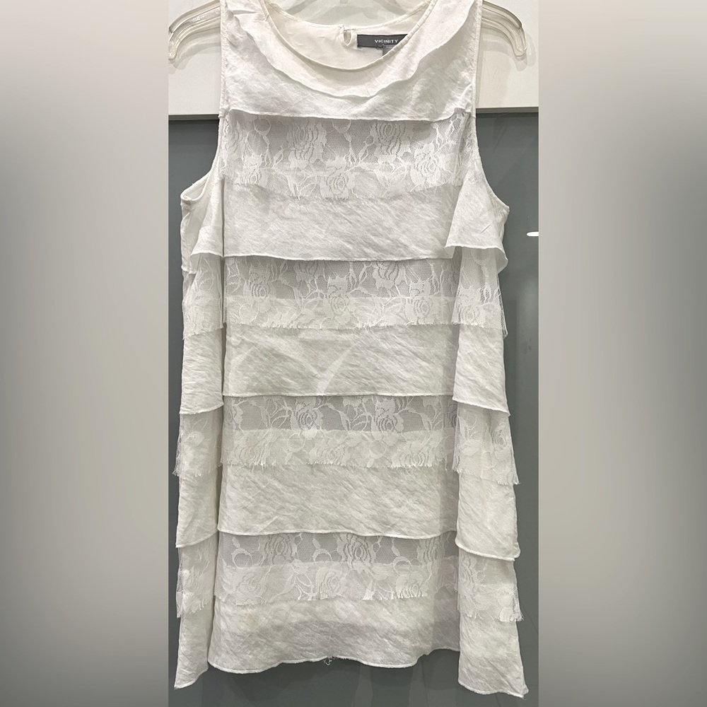 Vicinity Petite Tiered White Lace Mini Dress PS Small